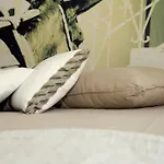 Aparthotel Semeli