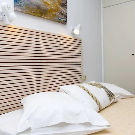 Aparthotel Semeli 2*