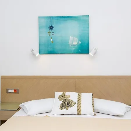 Aparthotel Semeli