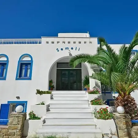 Semeli Aparthotel 2*