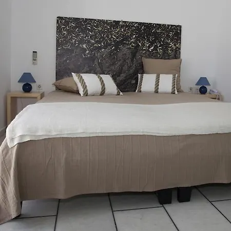 Semeli Lägenhetshotell Agios Prokopios (Naxos)