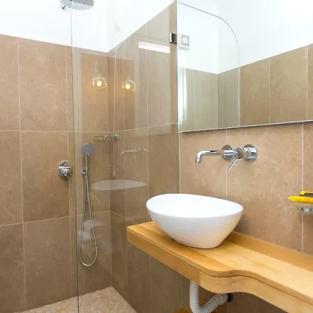 Aparthotel Semeli 2*